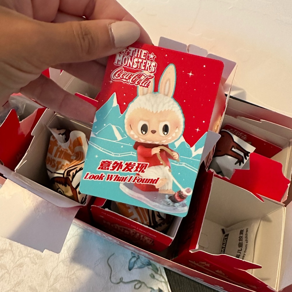 SOLD!! Coca-Cola Labubu